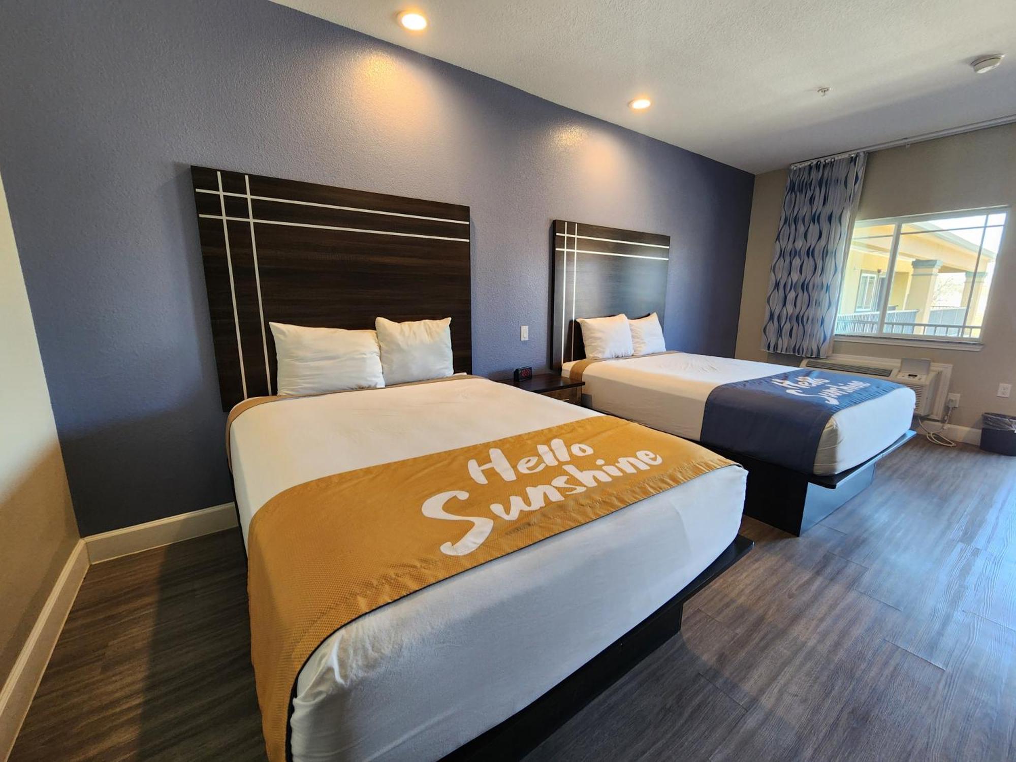 Days Inn & Suites By Wyndham La Porte Exterior foto